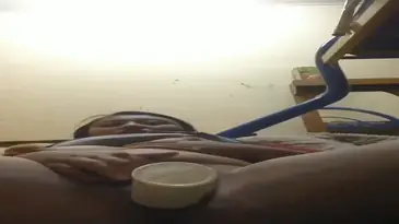 Anak Kos Colmek Pakai Botol Deodoran Sampai Menjerit